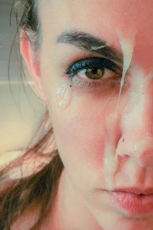 Brazen selfie she sent to make me jealous.