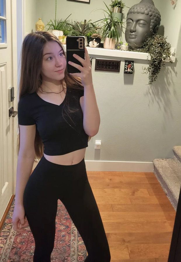 Gorgeous babe