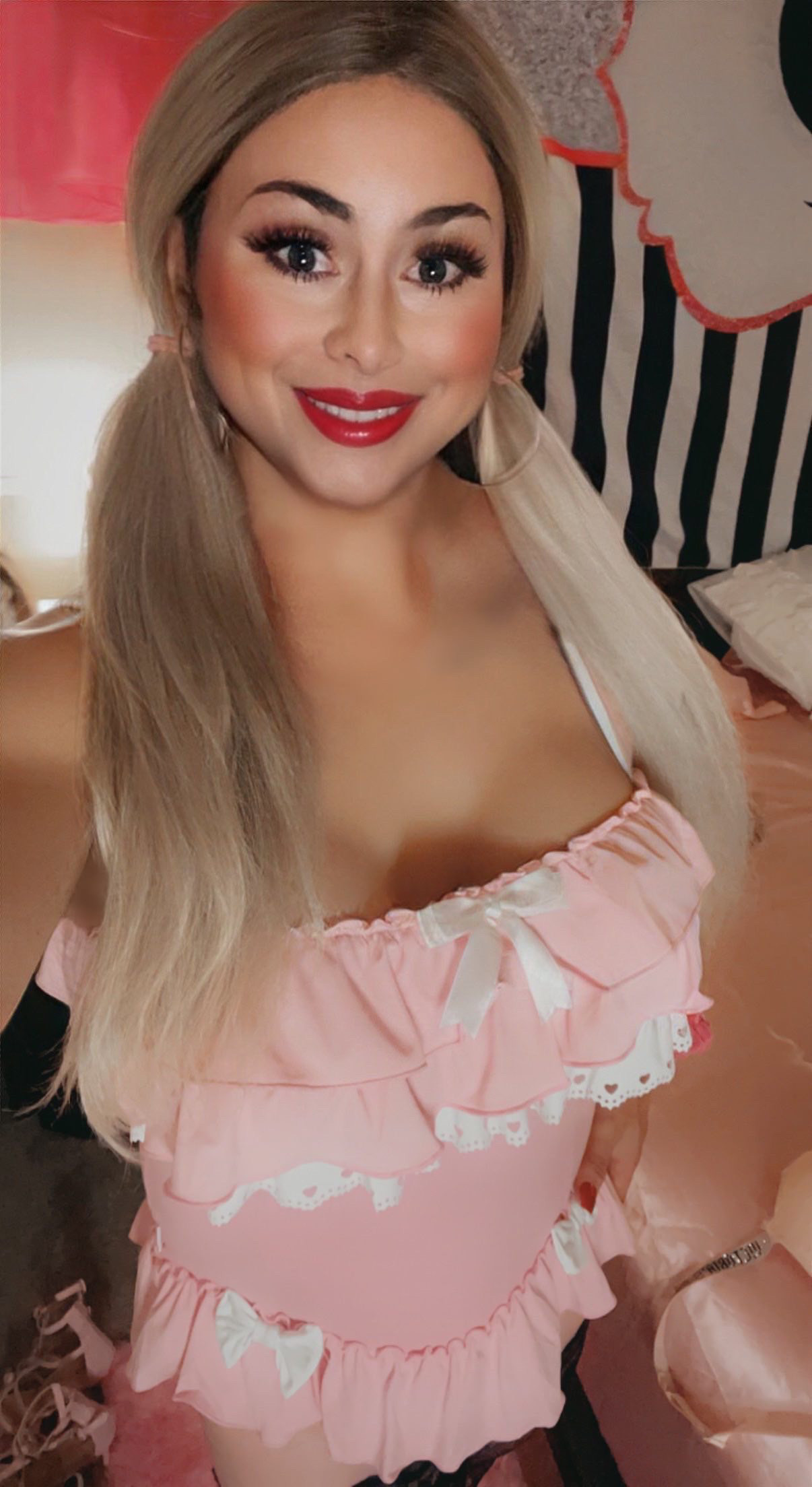 Girly little sissy!!