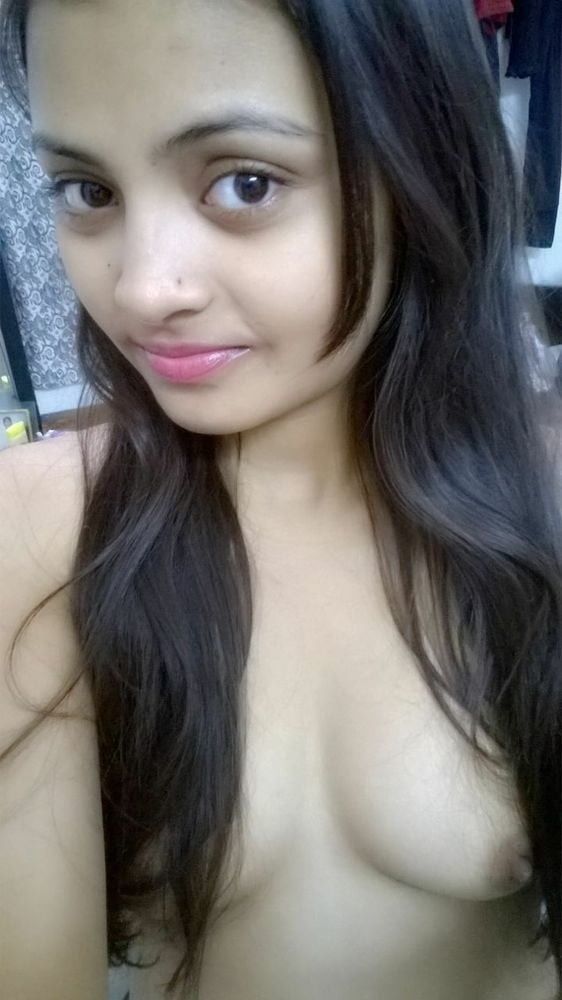 Hot desi selfie chick