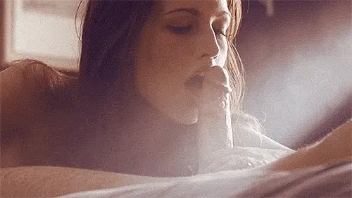 Sweet gf pleasing her man