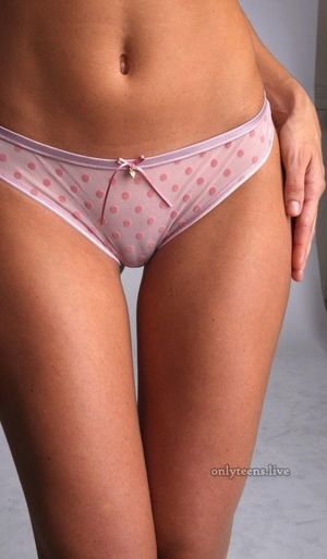 Cameltoe In Tight Pink Panties