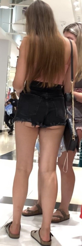 Cheeky peek 2