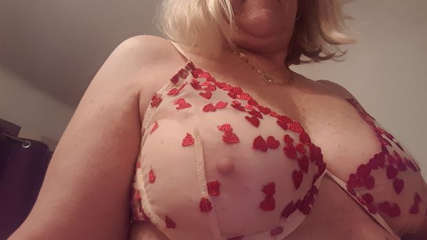 love the small nipples