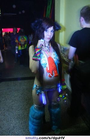 Cute raver