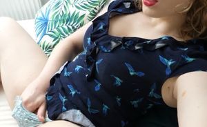 open legs and luscious lips