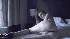 Teen show perfect innie pussy