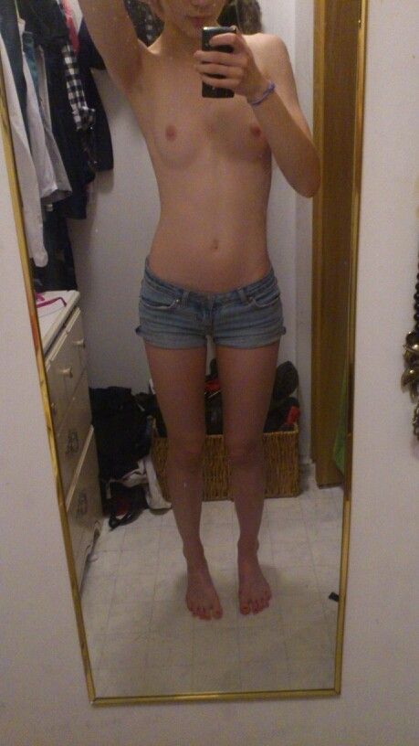 skinny teen body