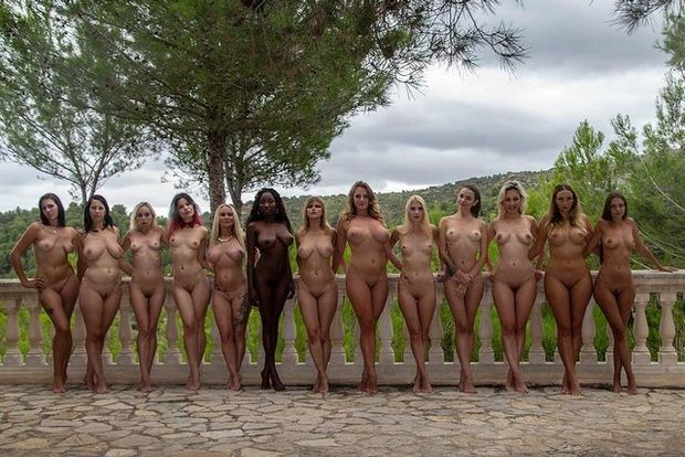line up