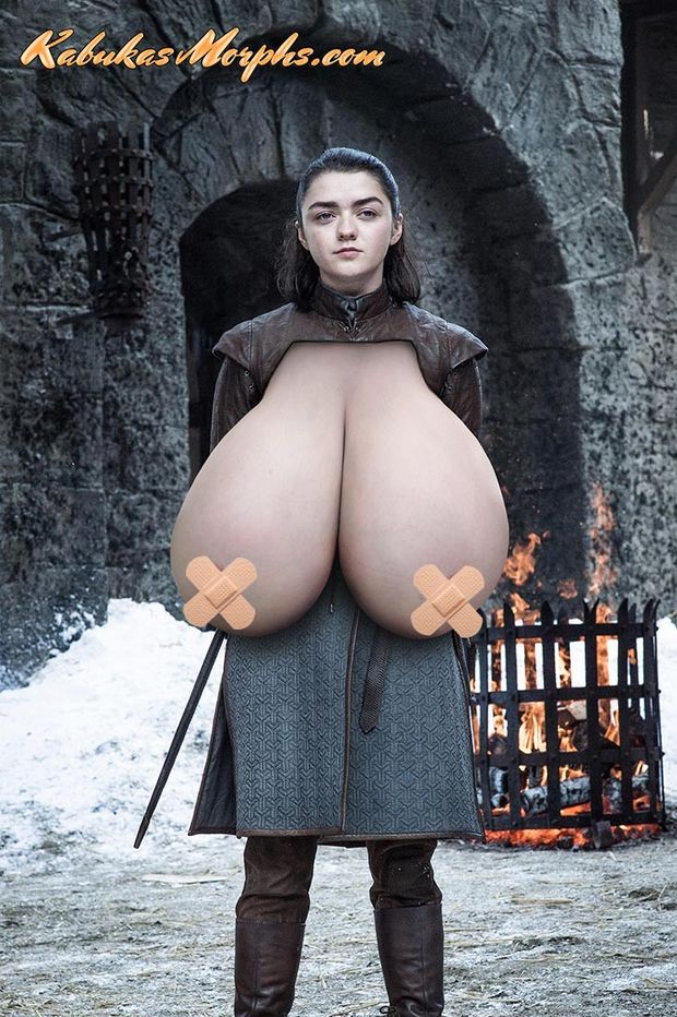 Maisie Williams As Arya Stark Ready To Fight