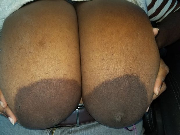 Huge Ebony boobs