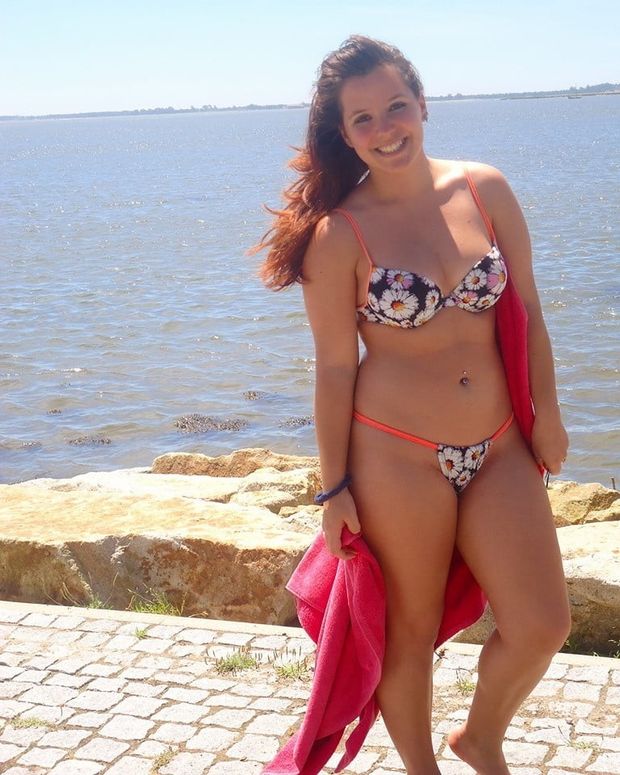 Bikini teen
