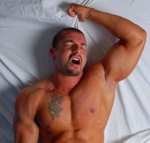 Feelin' it... /7: almost ready to explode...