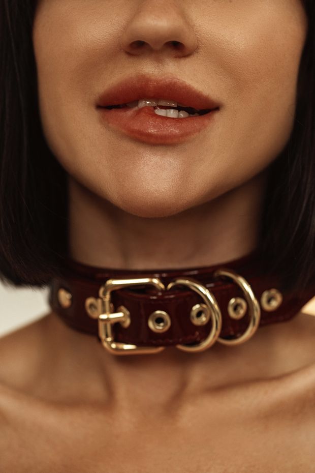 Collars are sexy