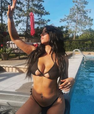 Big boobs at the pool