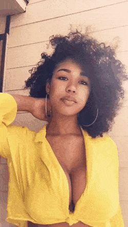 Sora Sandara/Coconutflower looking cute