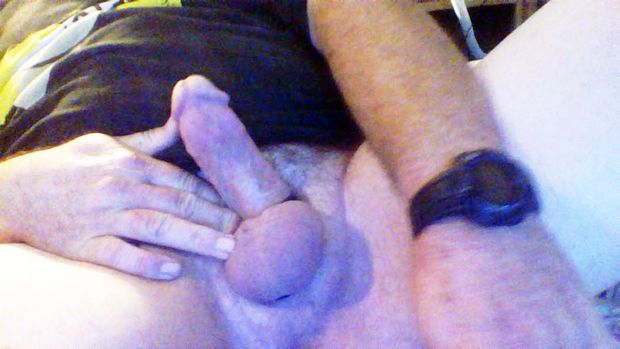 MY HAIRY COCK BALLS TIED WITH HAIR TIES