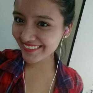 Sexy cumtarget Vanesa ugaz selfie - nonude