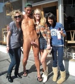 I'll bet the blonde want's to fuck me