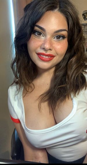 Molly Ze Dolly cyute Little Face Babe Sexy Big Breasts