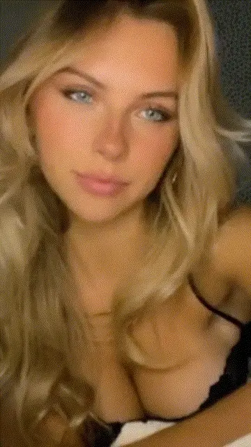 BLUE EYES