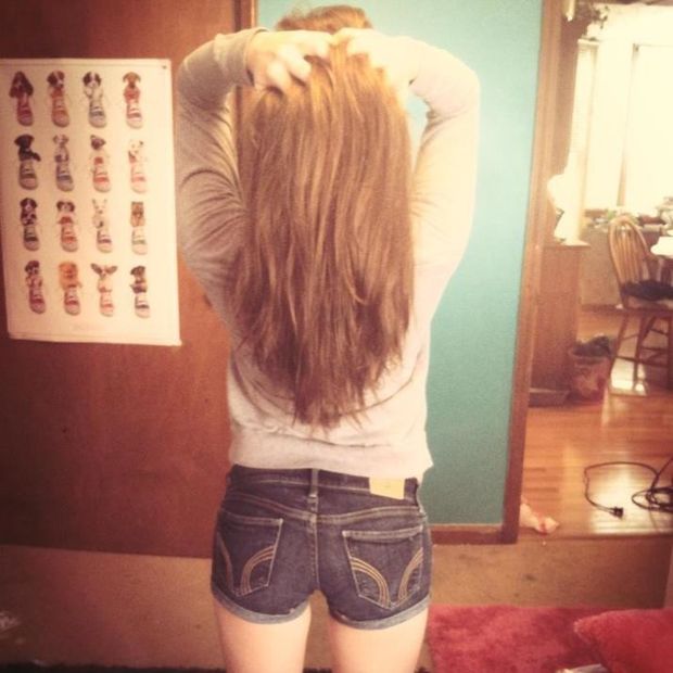 Damn that redhead whore has got some sexy long hair