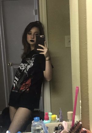 Random Twitter hottie selfie