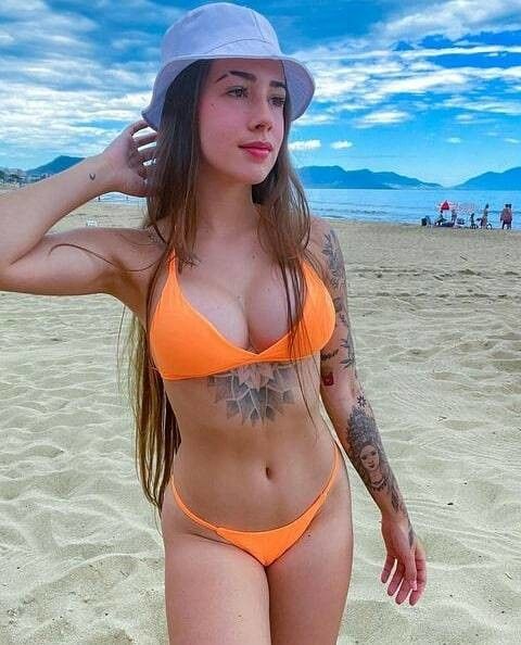 Non nude