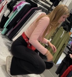 Skinny tall blonde babe 6