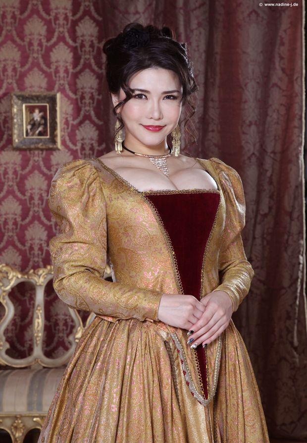 Anri Queen 2