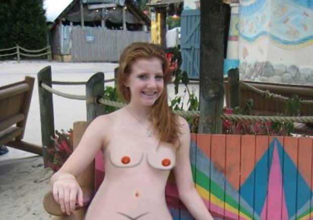 Jamie Enright naked