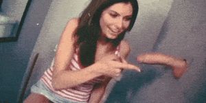 [*Fake] MariaMenunos and the glory hole.