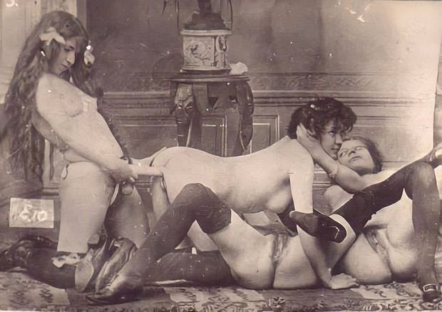 Real old vintage lesbians