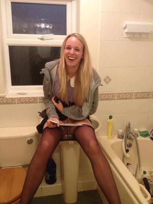 Sink Piss