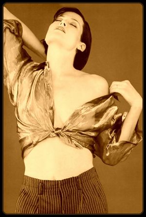 Sigourney Weaver slutty photo shoot