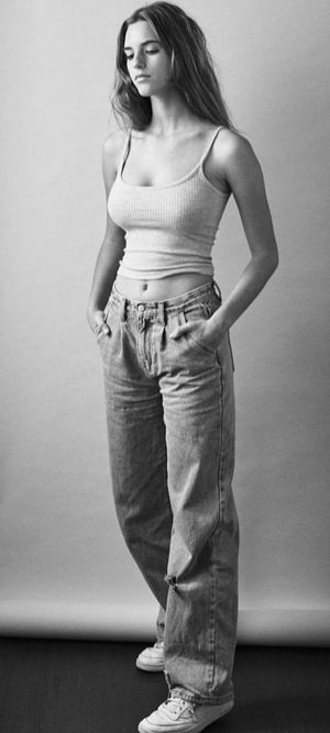 Emily tank top black and white