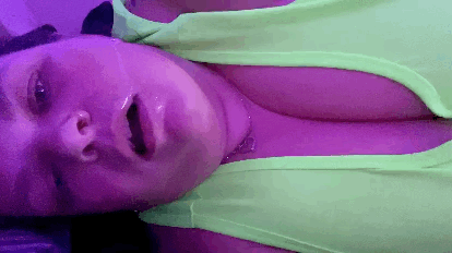 Daddy filled my mouth and covered my face with his huge load