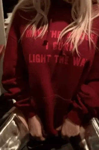 Simonilicious public flashing