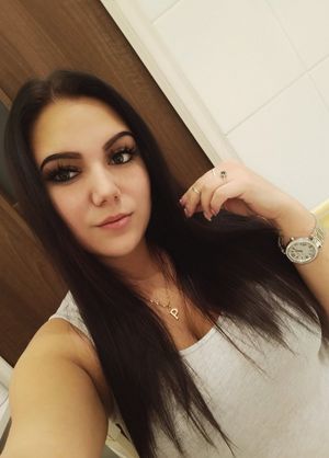 Paulina sucked my dick fucking hard