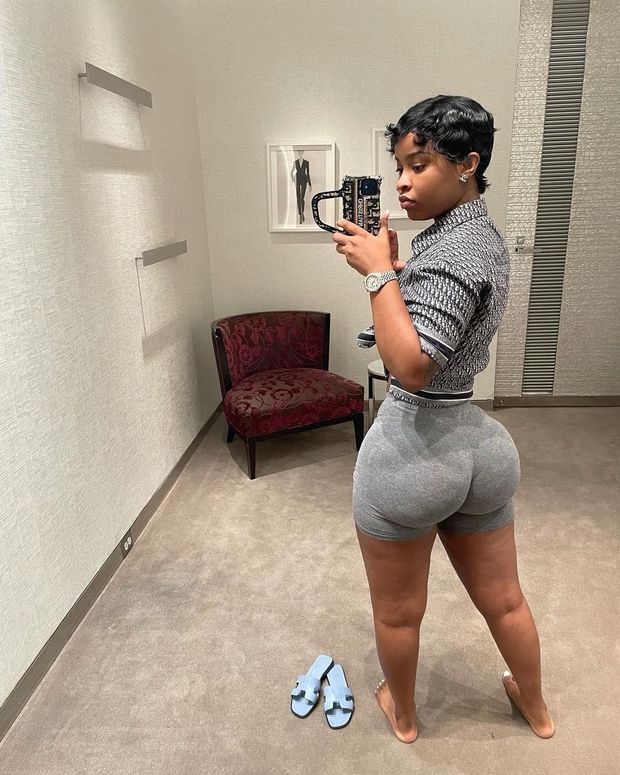 Dat ass!