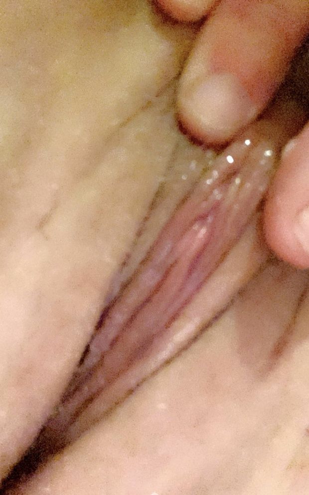 Sneaky pussy pic