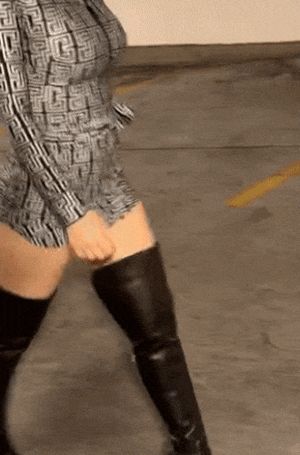Simonilicious public flashing