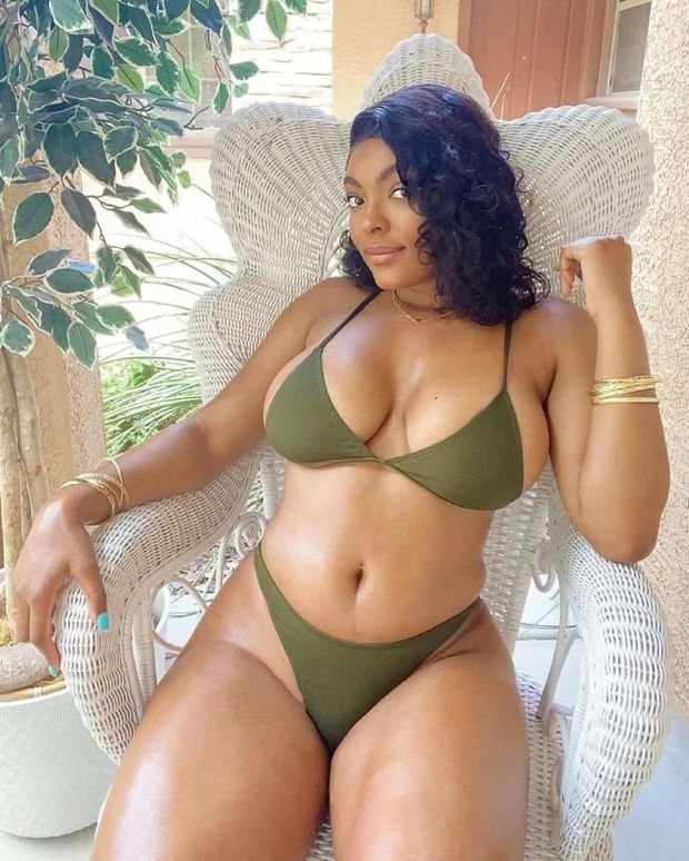 stunning ebony milf