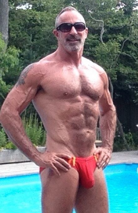 Mature Hairy Muscle Men