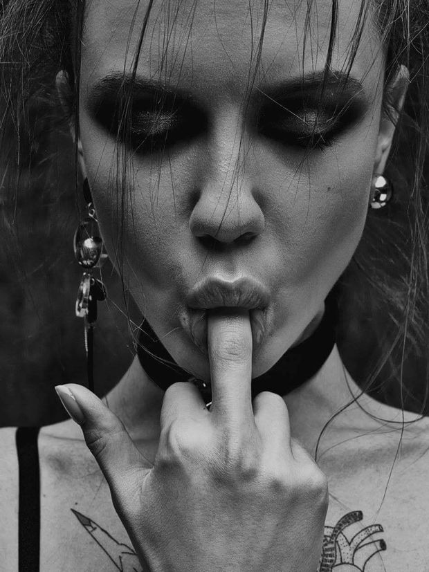 Mmm... I taste sooo fucken good.