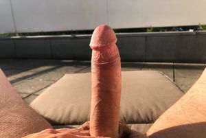 sex com > Sit down and enjoy your stay