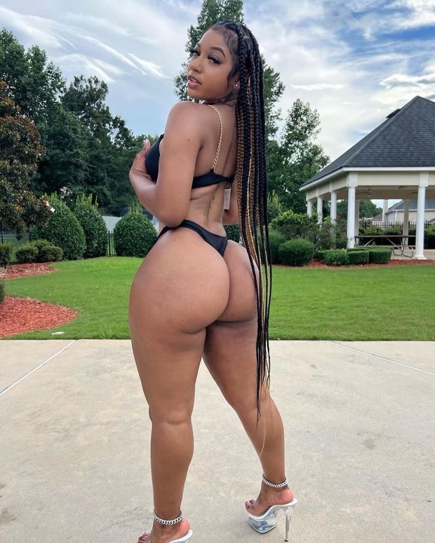 Dat ass!