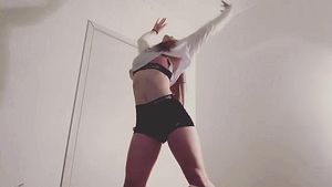 Bella dancing for you