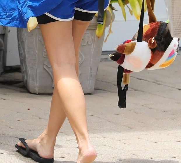 Nice footwear for the short travel.