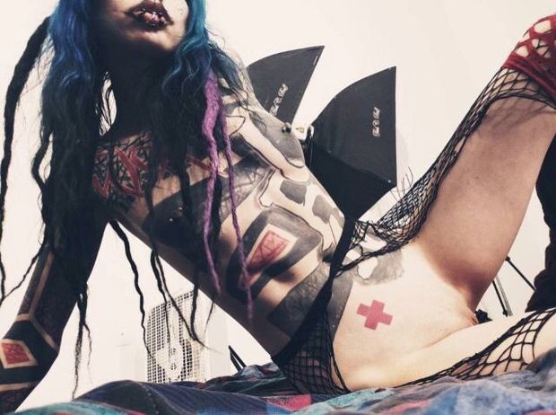 Kota Morgue petite alt minx 5